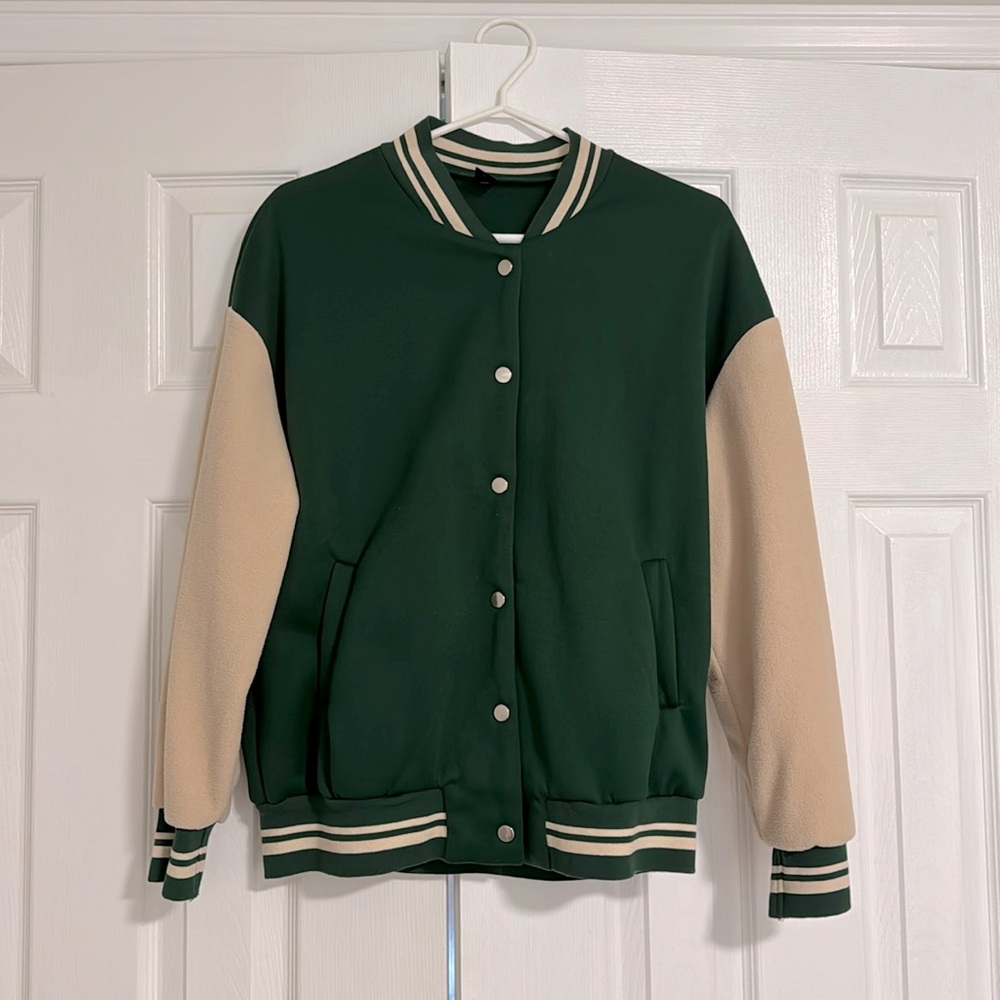SHEIN | EZwear Figure & Letter Graphic Drop Shoulder Two Tone Varsity Jacket